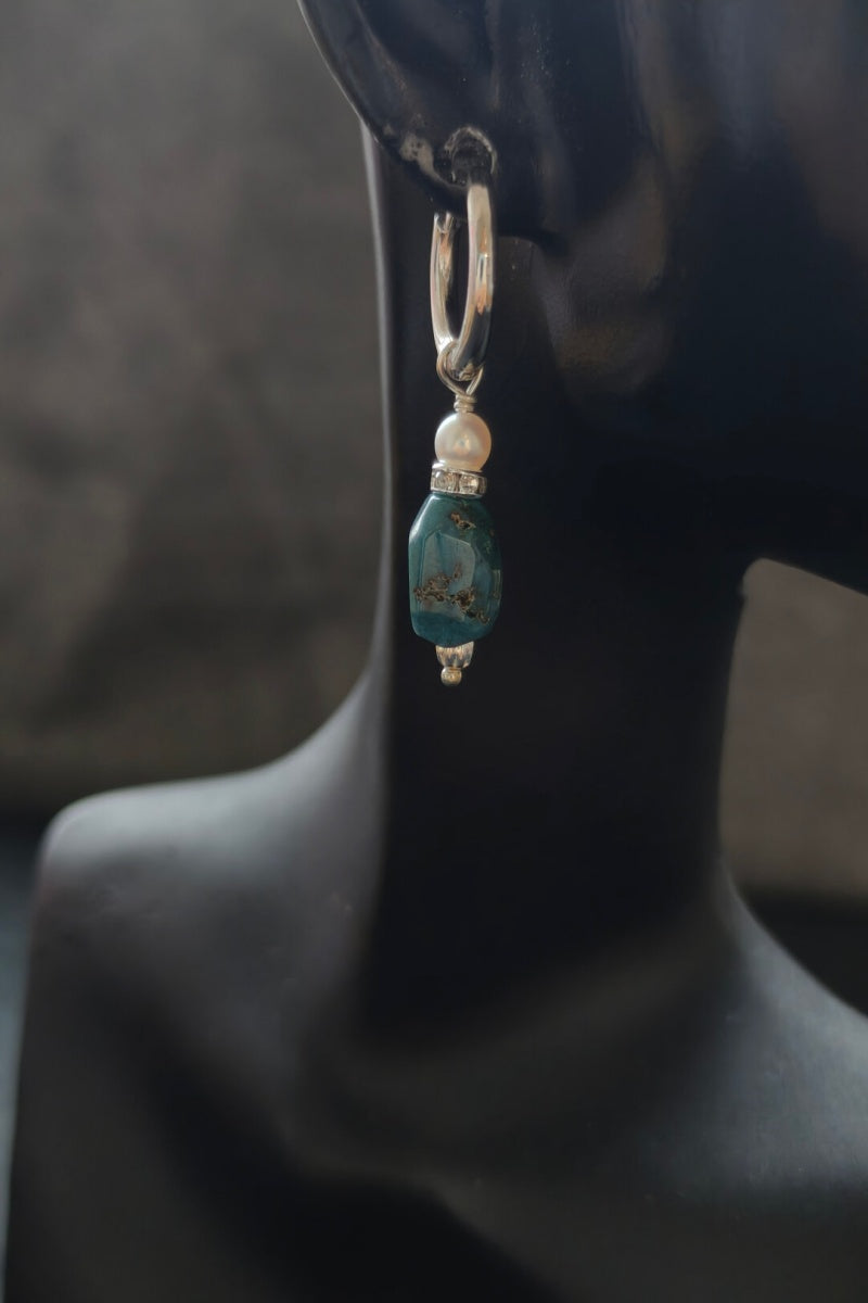 Orecchino singolo in turchese naturale e argento 925 | Stile tibetano artigianale