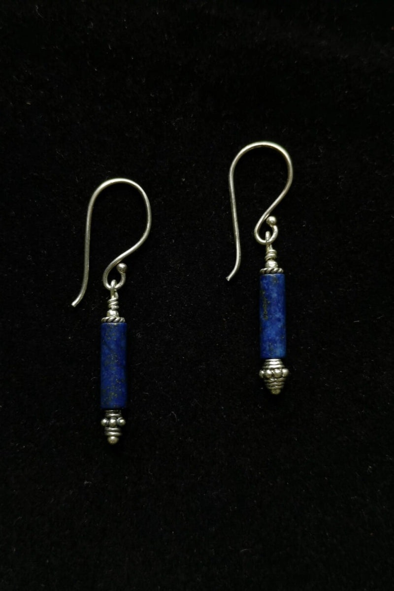 orecchini-pendenti-lapislazzuli-argento-tibetano-cilindro-vista-frontale