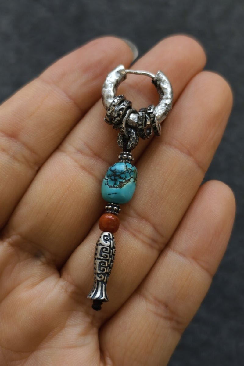 dettaglio-pesce-argento-placcato-incisione-manuale-simbolo