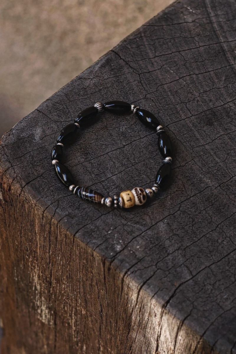 Bracciale Nuovi Arrivi – Onice Nero, Argento 925 e Osso di Yak